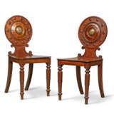 A PAIR OF LATE GEORGE IV MAHOGANY HALL CHAIRS - photo 2