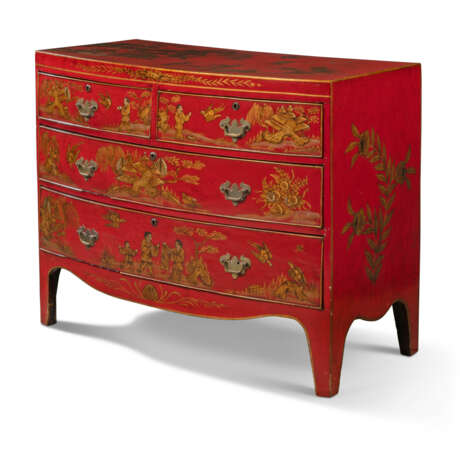 A RED-JAPANNED REGENCY BOWFRONT CHEST - photo 2