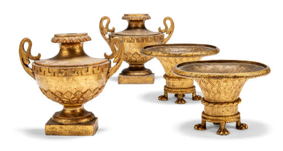 A PAIR OF ITALIAN GILTWOOD HALF-URN FINIALS, A PAIR OF EMPIRE-STYLE GILT-BRONZE BASKETS AND A PAIR OF `THISTLE` GILTWOOD BRACKETS - фото 1