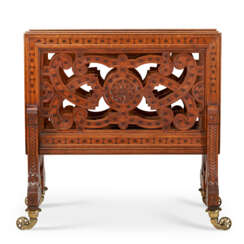 AN EARLY VICTORIAN OAK FOLIO STAND