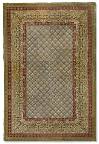 AN ENGLISH NEEDLEPOINT CARPET IN THE STYLE OF A.W.N. PUGIN - Foto 1