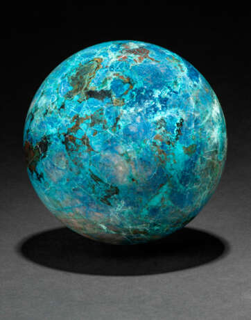 A CHRYSOCOLLA WITH AZURITE SPHERE - photo 4