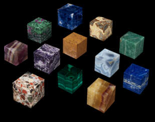 A DIVERSE GROUP OF TWELVE CUBE AND CUBIC MINERAL SPECIMENS