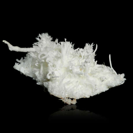 A SPECIMEN OF ARAGONITE - photo 2