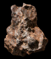 A SCULPTURAL CAMPO DEL CIELO METEORITE