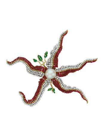 AN ICONIC SALVADOR DAL&#205; `&#201;TOILE DE MER` CULTURED PEARL, RUBY, DIAMOND AND EMERALD BROOCH - photo 4