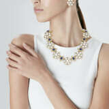 HARRY WINSTON SET OF CULTURED PEARL, SAPPHIRE AND DIAMOND JEWELRY - Foto 2