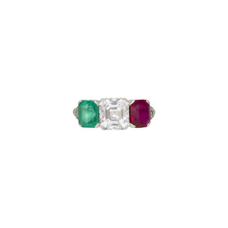 DIAMOND, RUBY AND EMERALD RING - photo 1