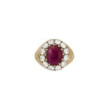 NO RESERVE | VAN CLEEF & ARPELS RUBY AND DIAMOND RING - photo 1