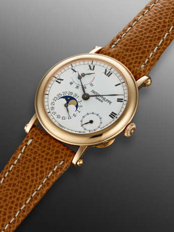 PATEK PHILIPPE, PINK GOLD WRISTWATCH WITH MOONPHASES AND OFFICIER-STYLE CASE, REF. 5054R-001 - photo 2