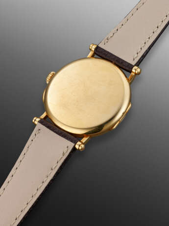 PATEK PHILIPPE, YELLOW GOLD WRISTWATCH WITH 'OFFICER CASEBACK', MADE FOR THE 150TH ANNIVERSARY, REF. 3960J - photo 3