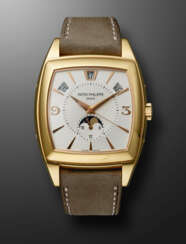PATEK PHILIPPE, PINK GOLD ANNUAL CALENDAR 'GONDOLO' WITH MOON PHASES, REF. 5135R-001
