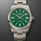 ROLEX, STAINLESS STEEL 'OYSTER PERPETUAL' WITH GREEN DIAL, REF. 124300 - photo 1