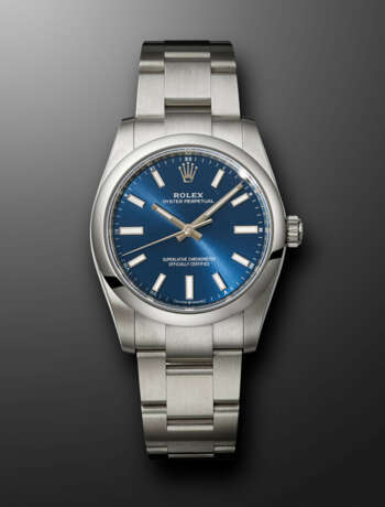 ROLEX, STAINLESS STEEL 'OYSTER PERPETUAL' WITH BLUE DIAL, REF. 124200 - photo 1