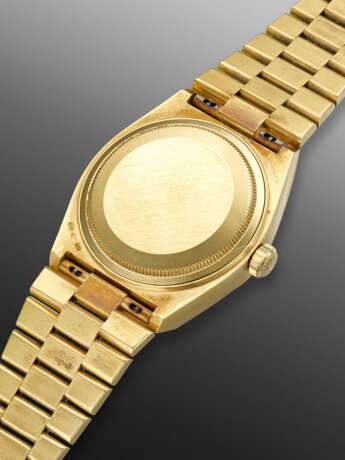 ROLEX, YELLOW GOLD 'DAY-DATE OYSTER QUARTZ', REF. 19018 - photo 3