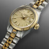 ROLEX, STAINLESS STEEL AND YELLOW GOLD 'OYSTER PERPETUAL DATE', REF. 6917 - фото 2