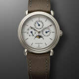 AUDEMARS PIGUET, LIMITED EDITION PLATINUM PERPETUAL CALENDAR AND MOON PHASES, REF. 25727PT, NO. 45/70 - photo 1