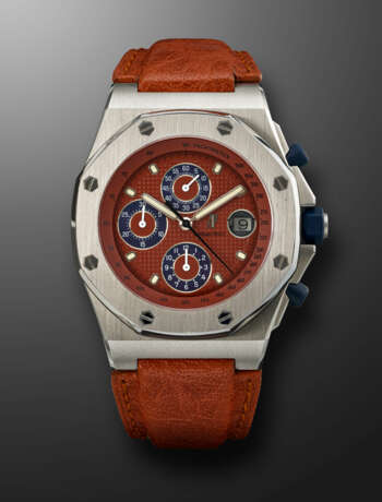 AUDEMARS PIGUET, STAINLESS STEEL CHRONOGRAPH 'ROYAL OAK OFFSHORE' WITH MAROON DIAL, REF. 25770ST - photo 1