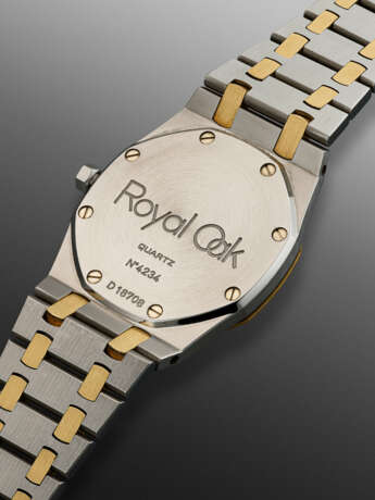 AUDEMARS PIGUET, STAINLESS STEEL AND YELLOW GOLD 'LADY ROYAL OAK' WITH DIAMOND-SET INDEXES, REF. 56303SA - photo 3