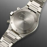 GIRARD-PERREGAUX, LIMITED EDITION STAINLESS STEEL CHRONOGRAPH 'LAUREATO OLIMPICO', REF. 8017, NO. 54/999 - photo 3