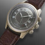 JAEGER-LECOULTRE, LIMITED EDITION TITANIUM 'AMVOX 1 ASTON MARTIN' WITH ALARM FUNCTION, REF. 190.T.97, N°209/1000 - Foto 2