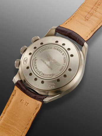 JAEGER-LECOULTRE, LIMITED EDITION TITANIUM 'AMVOX 1 ASTON MARTIN' WITH ALARM FUNCTION, REF. 190.T.97, N°209/1000 - фото 3