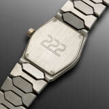 VACHERON CONSTANTIN, STAINLESS STEEL AND YELLOW GOLD LADY WRISTWATCH, REF. 222 - photo 3