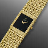 VACHERON CONSTANTIN, YELLOW GOLD WRISTWATCH WITH ONYX DIAL, REF: 33030 P - photo 2