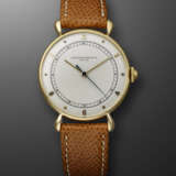 VACHERON CONSTANTIN, YELLOW GOLD WRISTWATCH WITH TEARDROP LUGS - фото 1