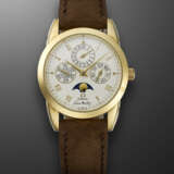 OMEGA, YELLOW GOLD PERPETUAL CALENDAR 'LOUIS BRANDT' WITH MOON PHASES AND LEAP YEAR INDICATION, REF. 1750300 - Foto 1
