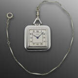 CARTIER, PLATINUM AND SAPPHIRE-SET SQUARE KEYLESS OPENFACE POCKET WATCH - фото 2