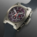 WYLER, LIMITED EDITION STAINLESS STEEL, TITANIUM AND CARBON FIBER CHRONOGRAPH 'INCAFLEX' WITH PURPLE DIAL, NO. 1350/3999 - Foto 2