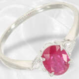 Ring: eleganter Platinring mit sehr schönem Rubin von 1ct - photo 2