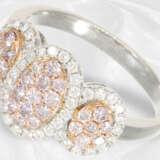 Ring: ausgefallener, moderner, neuwertiger Brillantring mit weißen und pinken Brillanten - фото 1