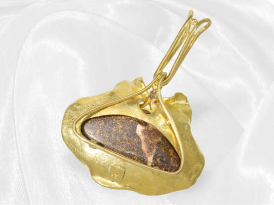 Handgefertigter Designer-Goldschmiedeanhänger mit schönem Opal und Brillant besetzt, 18K Gold - фото 4