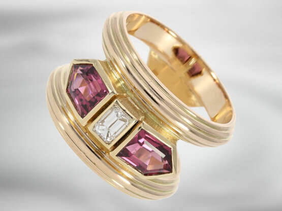 Ring: unikater Designerring mit pinkfarbenen Turmalinen und einem schönen Diamanten im Emerald-Cut, 14K Gold - Foto 2