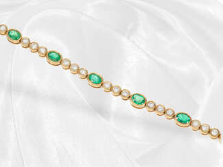Armband: ehemals teures Goldschmiedearmband mit Smaragden und Brillanten, NP 18.600DM