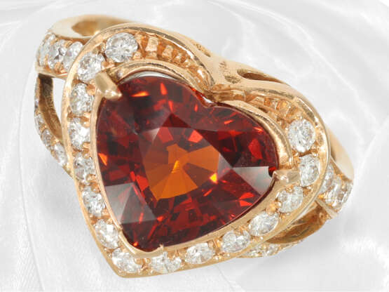 Ring: Sehr schöner Damenring mit seltenem Spessartin ( Mandarin Granat ), ca. 4,78ct - photo 1