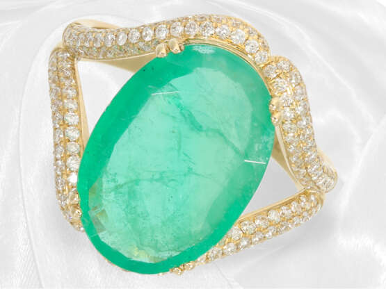 Ring: Ungetragener Smaragd/Brillant-Goldschmiedering mit großem Smaragd von ca. 5,06ct, Handarbeit - фото 1