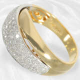 Ring: Außergewöhnlicher und ungetragener Brillant-Goldschmiedering im Overcross-Design, 18K Gelbgold - Foto 4