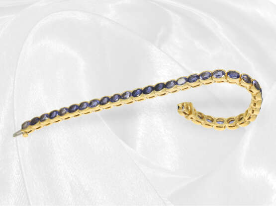 Hochwertiges Goldschmiede-Armband mit blau/violett leuchtenden Farbsteinen, lolithe, ca. 8,91ct - photo 4