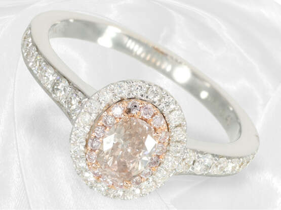 Ring: moderner Diamantring mit seltenem Fancy Diamant "very light pink" - Foto 1