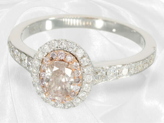 Ring: moderner Diamantring mit seltenem Fancy Diamant "very light pink" - Foto 3
