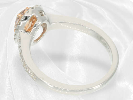 Ring: moderner Diamantring mit seltenem Fancy Diamant "very light pink" - фото 5