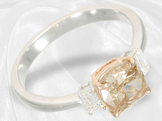 Ring: moderner Diamantring mit großem Fancy Diamant von ca. 2ct - Foto 4