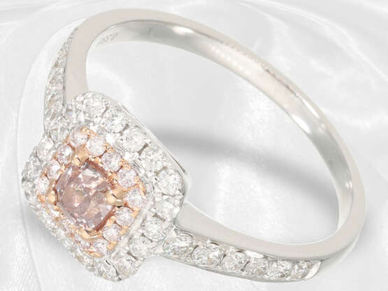 Ring: moderner Brillantring mit einem pinken Fancy Diamanten von ca. 0,35ct - Foto 1