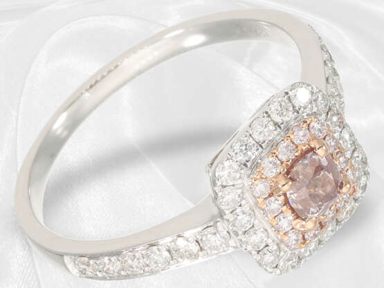 Ring: moderner Brillantring mit einem pinken Fancy Diamanten von ca. 0,35ct - фото 3
