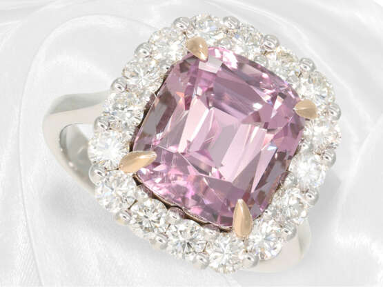 Neuwertiger dekorativer Saphir/Brillant-Goldschmiedering, wertvoller pink-violetter Saphir von ca. 6,86ct - photo 1