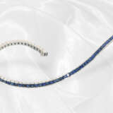 Armband: Dekoratives und hochwertiges, weißgoldenes Saphir/Tennisarmband, ca. 8ct - Foto 1
