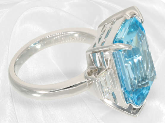 Ring: Aquamarinring der Spitzenklasse, "Santa Maria Blau" 8,95ct, Platin - photo 3